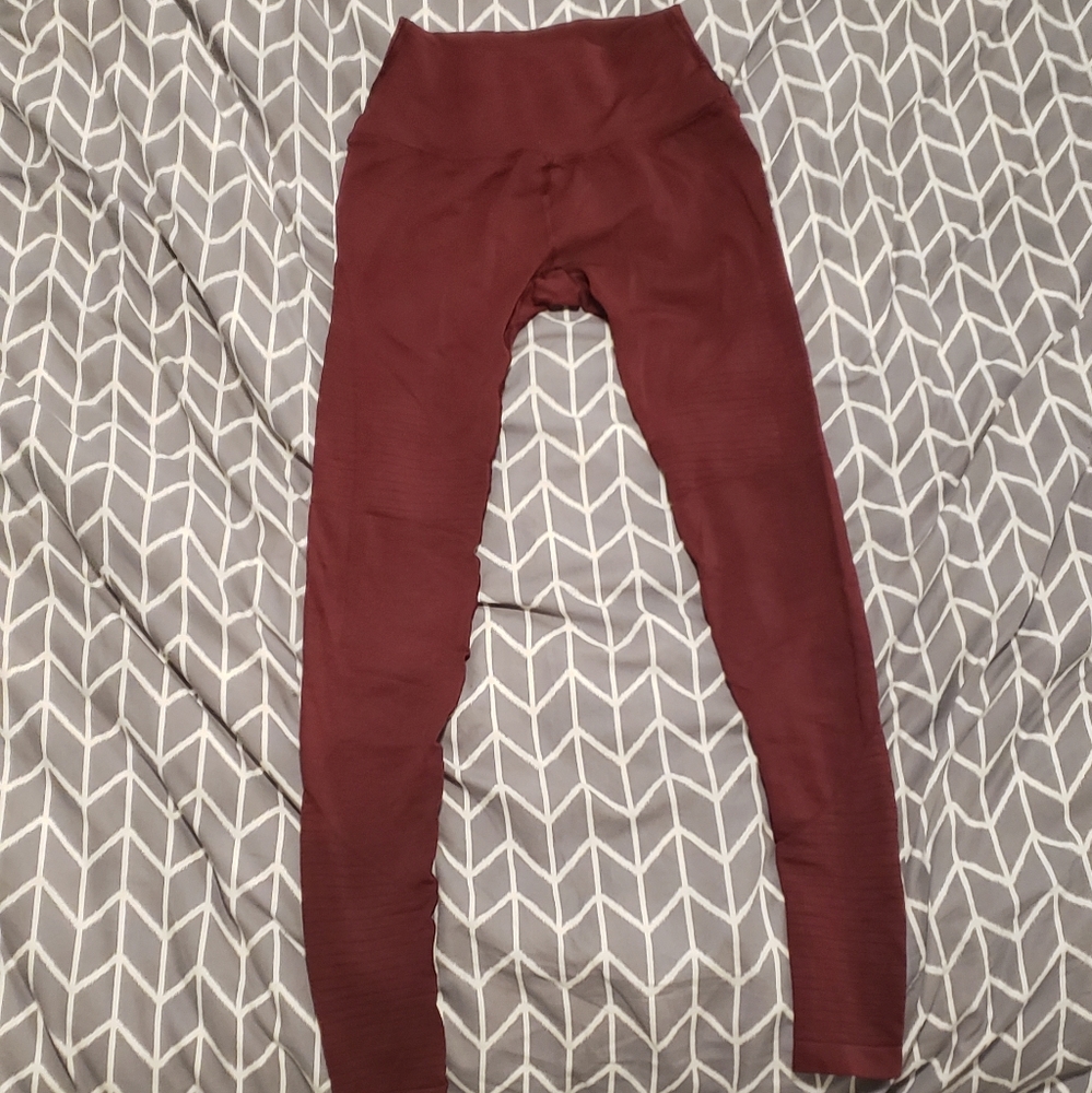 2018 Garnet red revivals - Picture 8 of 8